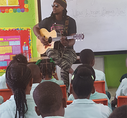 Omari-Banks-Visit-Vivien-Vanterpool-Primary-School-in-Anguilla